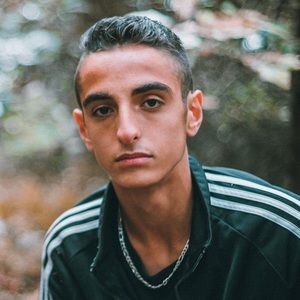 Meet your Posher, Youssef